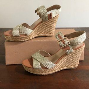 Women's Gold Espadrille Platform Wedge